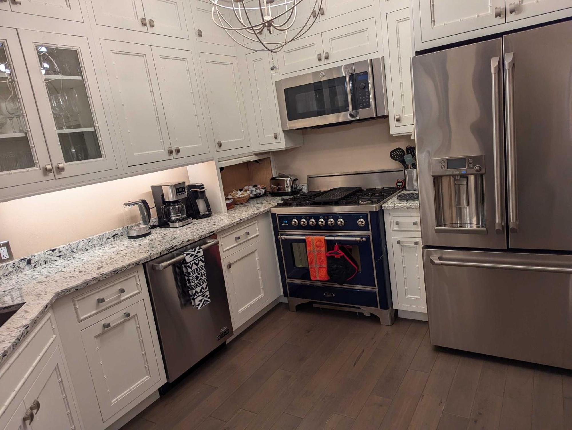 New Downtown 2 Beds, 2 Baths Waterfront Alaska 335 Сиатъл Екстериор снимка