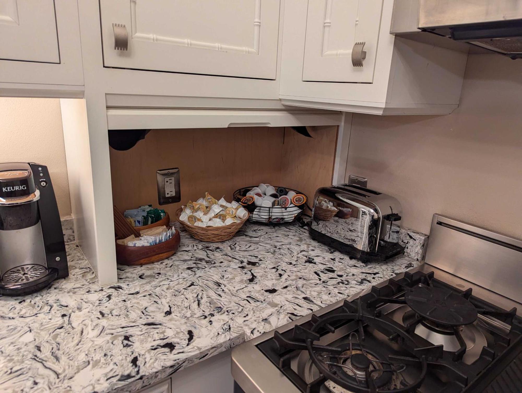 New Downtown 2 Beds, 2 Baths Waterfront Alaska 335 Сиатъл Екстериор снимка
